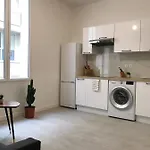 Au Coeur Du Marais